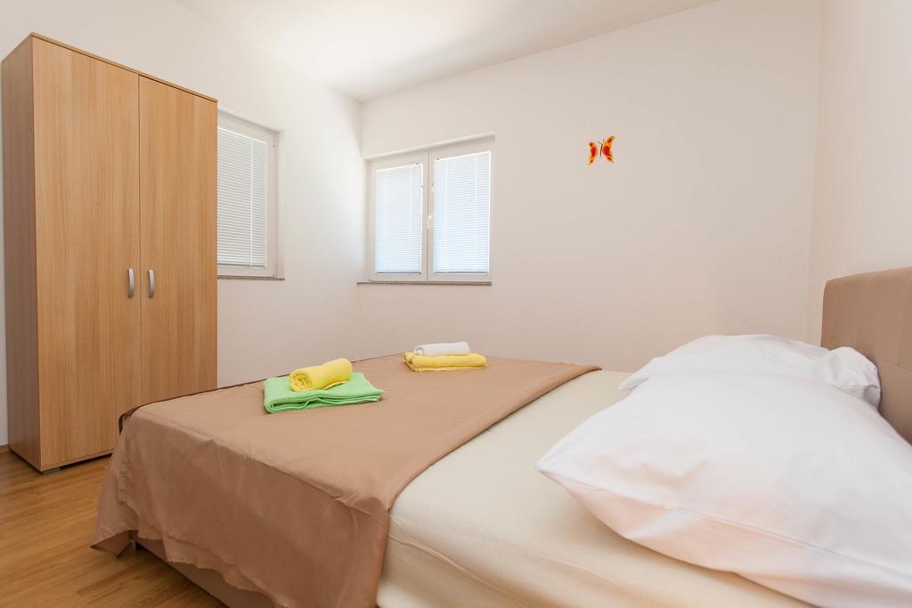 Apartmani Turudic Dramalj Exterior photo