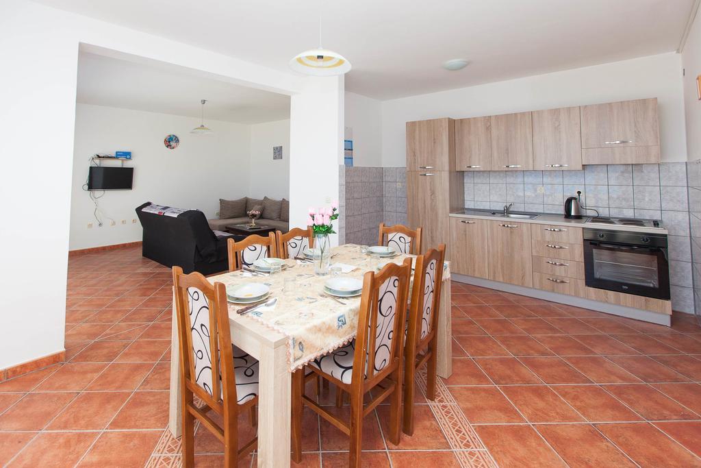 Apartmani Turudic Dramalj Exterior photo