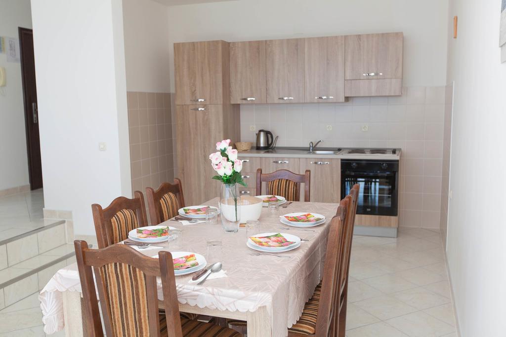 Apartmani Turudic Dramalj Exterior photo